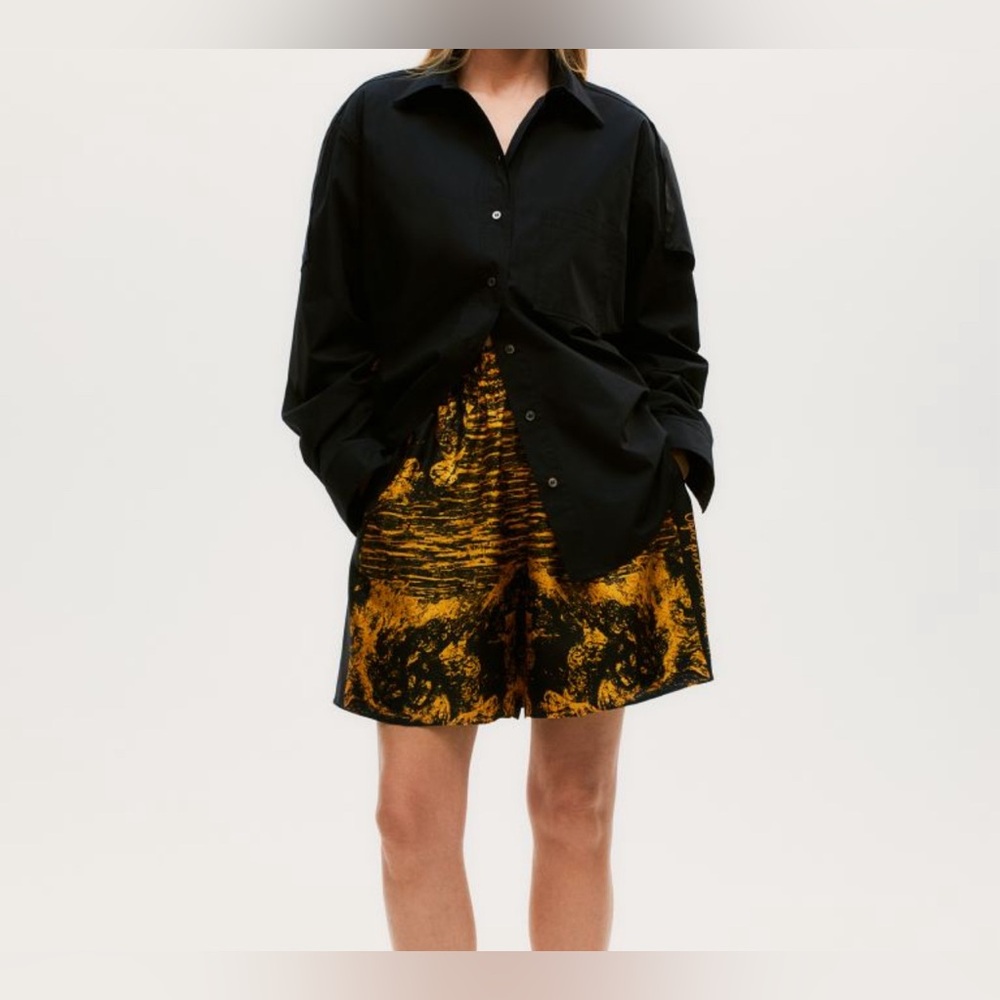 Hm patterned silk pull on shorts xs